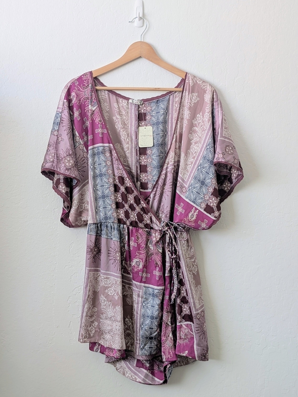 NWT Free People Oasis Satin Patchwork Bandana Print Romper Size Large
